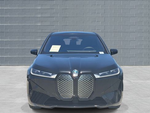 Used 2024 BMW iX xDrive50 w/ Sport Package AWD/4WD image 2