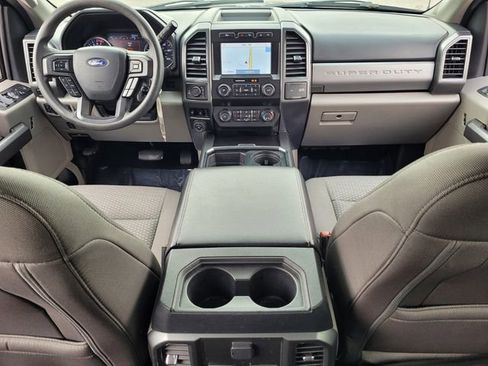 Certified 2020 Ford F250 XLT w/ XLT Premium Package image 16