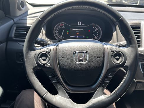 Used 2018 Honda Pilot EX-L image 19