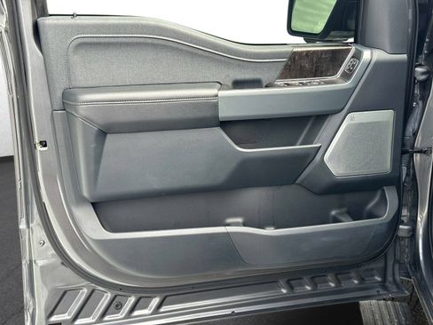 Used 2023 Ford F150 Lariat w/ Equipment Group 502A High image 17