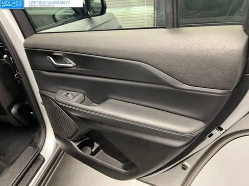 Used 2024 Jeep Grand Cherokee L Laredo image 55