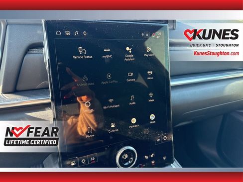 Used 2025 GMC Terrain Elevation image 29