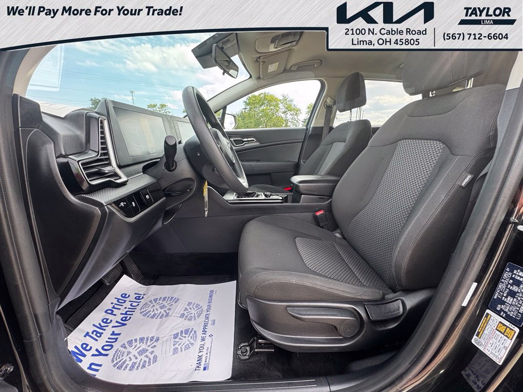 Used 2024 Kia Sportage LX FWD image 9