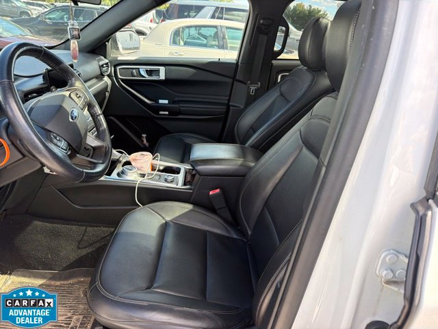 Used 2020 Ford Explorer XLT w/ Equipment Group 202A AWD/4WD image 10
