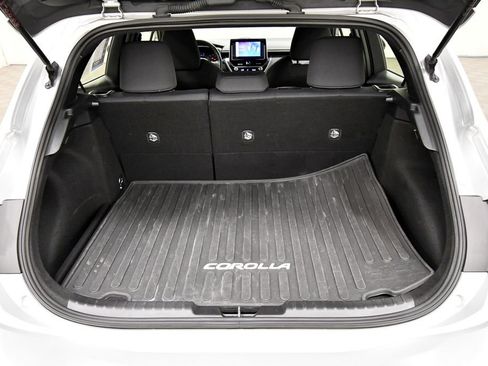 Used 2024 Toyota Corolla SE FWD image 7