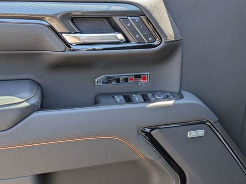 New 2026 GMC Sierra 1500 AT4 w/ AT4 Premium Package AWD/4WD image 11