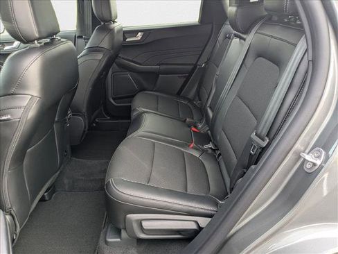 New 2025 Ford Escape SE image 14