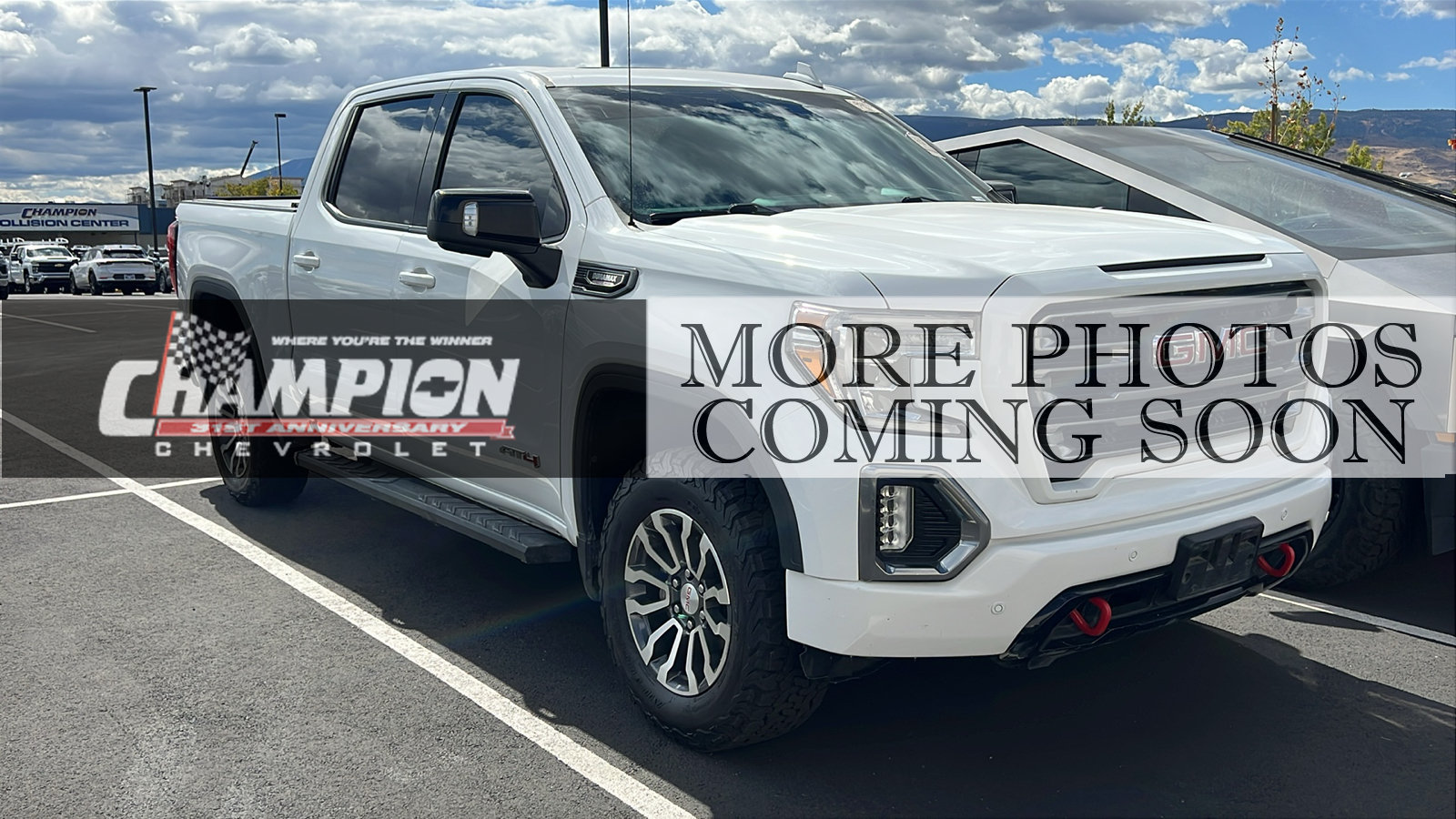 Used 2021 GMC Sierra 1500 AT4 w/ AT4 Premium Package AWD/4WD image 1