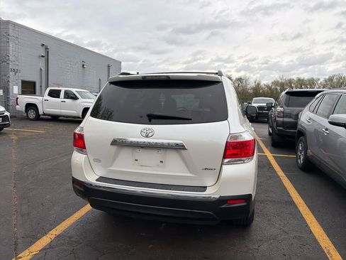 Used 2013 Toyota Highlander SE image 4