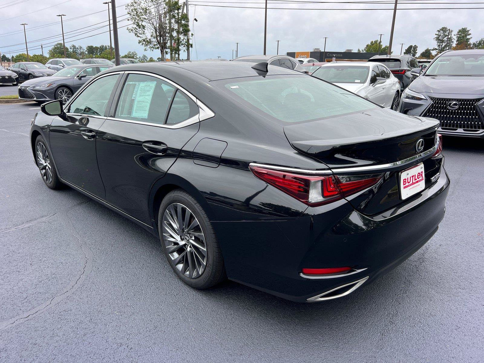 Certified 2024 Lexus ES 350 w/ Technology Package FWD image 7