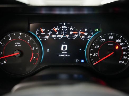 Used 2018 Chevrolet Camaro ZL1 RWD image 12