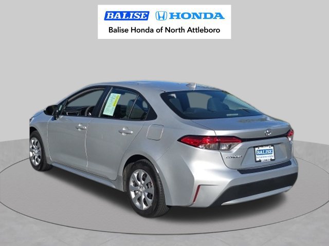 Used 2022 Toyota Corolla LE FWD image 5