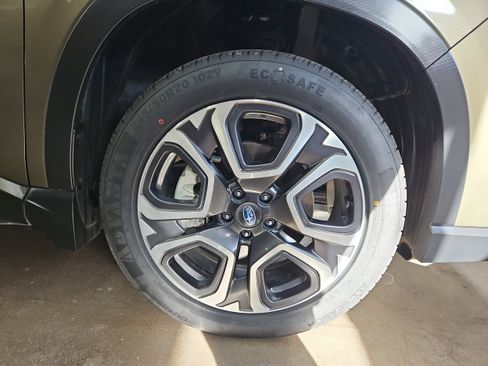 Certified 2023 Subaru Ascent Touring image 25