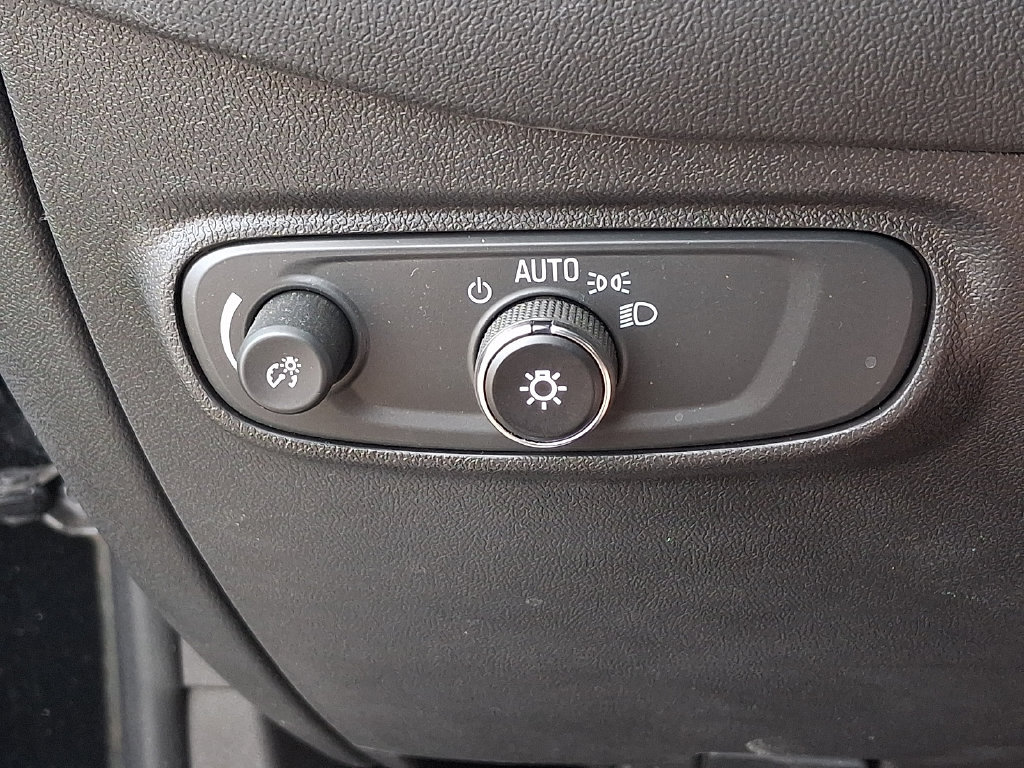 Certified 2024 Chevrolet Equinox LT AWD/4WD image 25