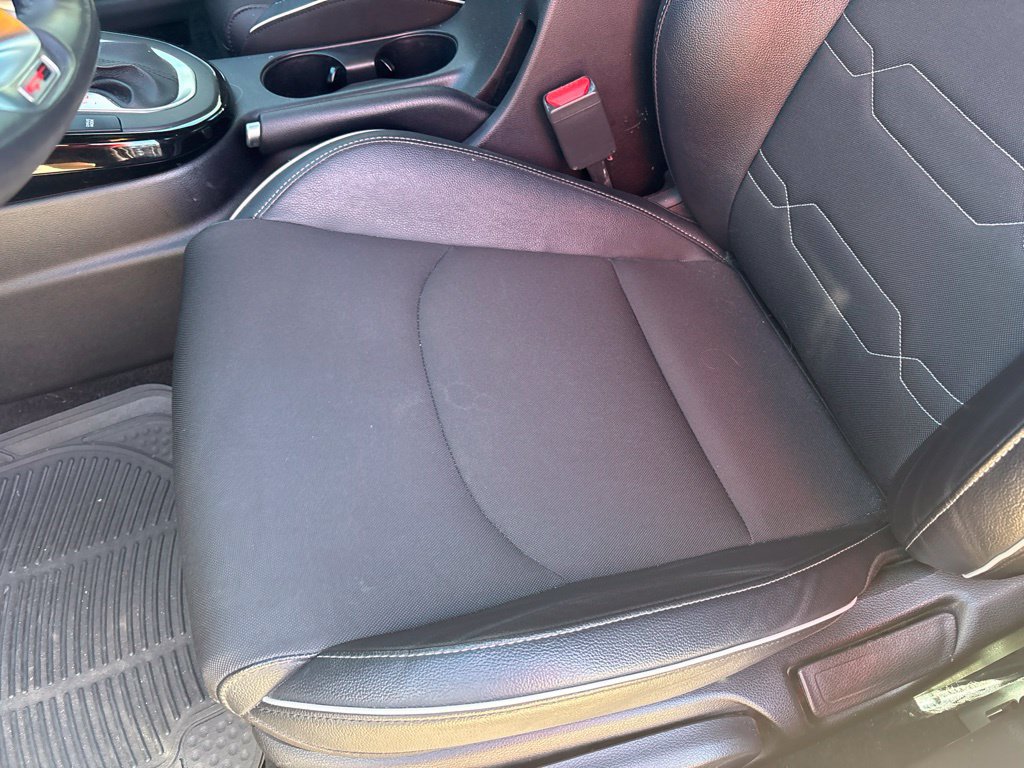 Used 2020 Kia Forte GT-Line FWD image 12