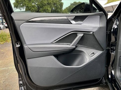 New 2026 Volkswagen Tiguan SE R-Line image 10