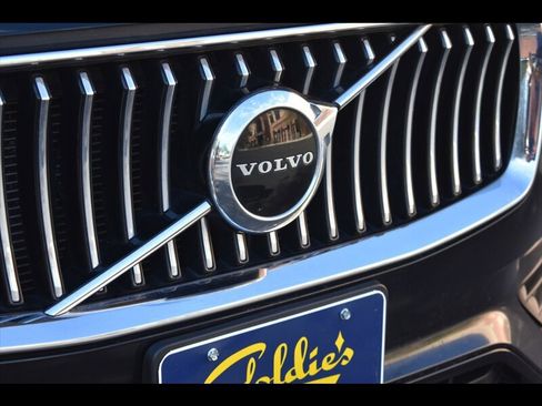 Used 2021 Volvo XC90 T5 Momentum AWD/4WD image 48