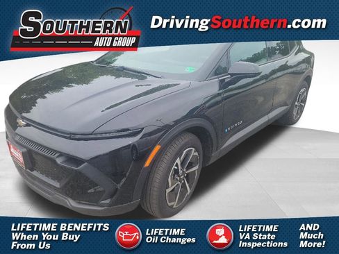 Used 2025 Chevrolet Equinox EV LT FWD image 1