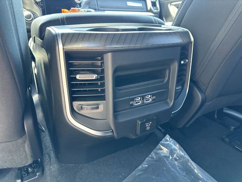 New 2026 RAM 1500 Big Horn AWD/4WD image 32