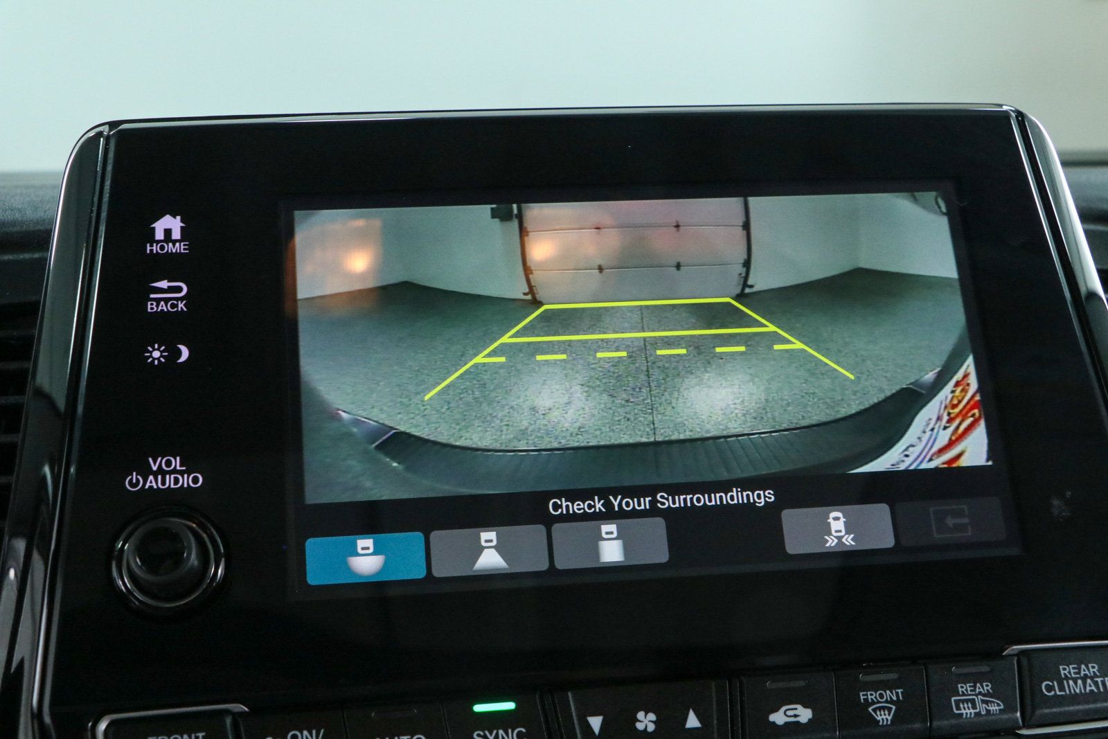 Used 2023 Honda Odyssey Touring image 19