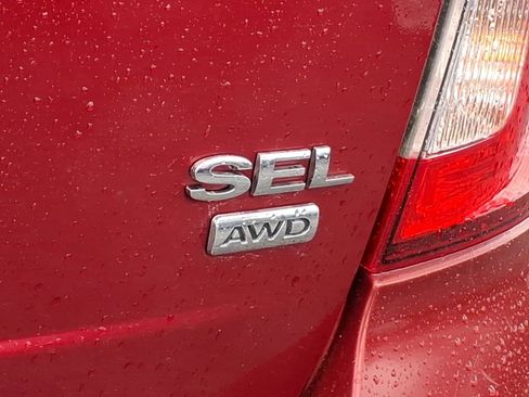 Used 2013 Ford Edge SEL AWD/4WD image 9