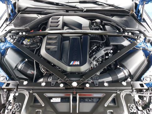 Used 2025 BMW M3 w/ Executive Package RWD image 32