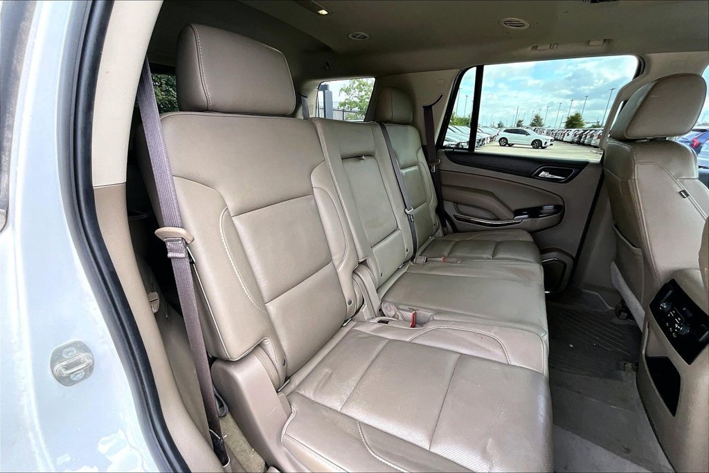 Used 2017 GMC Yukon SLT w/ Premium Edition RWD image 32