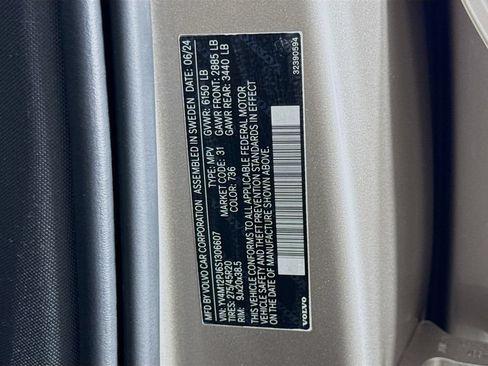 Certified 2025 Volvo XC90 B5 Core w/ Protection Package Premier AWD/4WD image 33