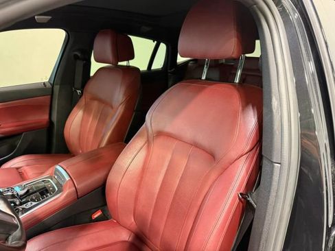 Used 2021 BMW X6 M50i w/ Executive Package AWD/4WD image 15