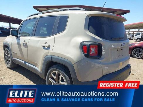 Used 2016 Jeep Renegade Latitude image 6