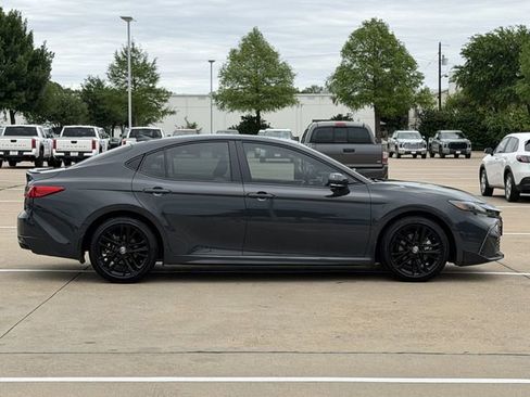Certified 2025 Toyota Camry SE w/ Convenience Package FWD image 3