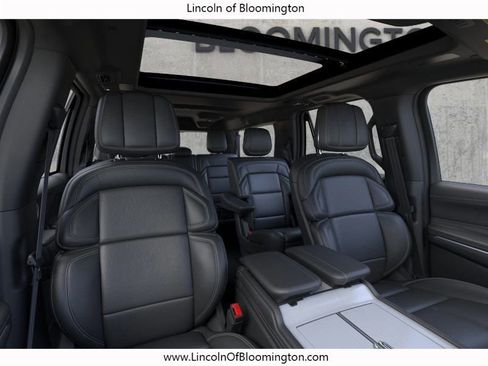 New 2025 Lincoln Navigator L Reserve w/ Jet Appearance Package image 12
