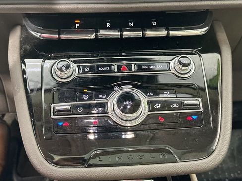 Used 2022 Lincoln Corsair Grand Touring image 15