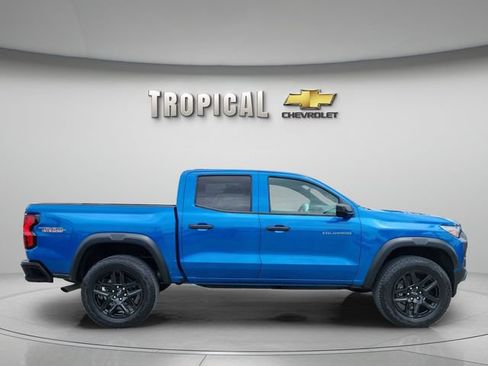 Used 2024 Chevrolet Colorado Trail Boss w/ Advanced Trailering Package AWD/4WD image 6