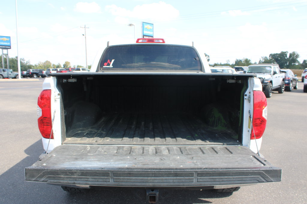 Used 2019 Toyota Tundra SR5 w/ SR5 Upgrade Package AWD/4WD image 14