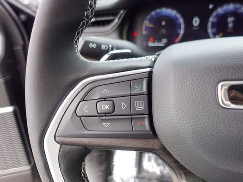 New 2026 Jeep Grand Cherokee Limited image 13