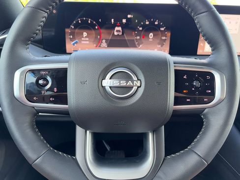 New 2026 Nissan Armada SL w/ Captain's Chari Seat Package AWD/4WD image 9