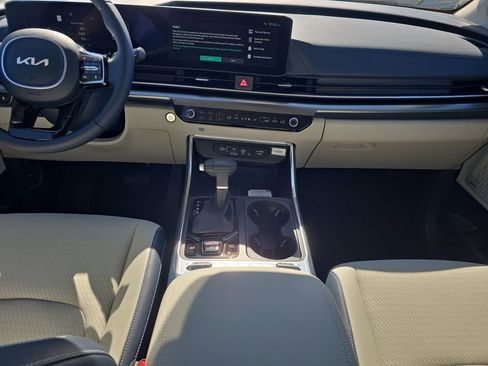 New 2026 Kia Carnival SX Prestige FWD image 15