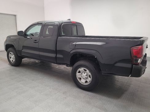 Used 2020 Toyota Tacoma SR w/ SR Convenience Package RWD image 3