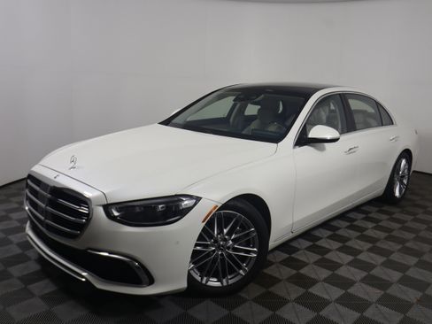 Used 2023 Mercedes-Benz S 580 4MATIC Sedan image 1