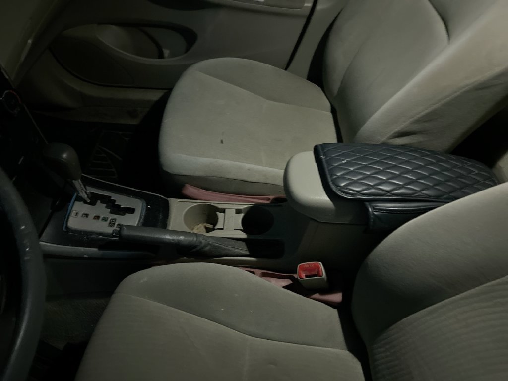 Used 2010 Toyota Corolla LE FWD image 14