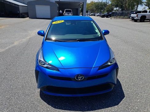 Used 2021 Toyota Prius L Eco image 9