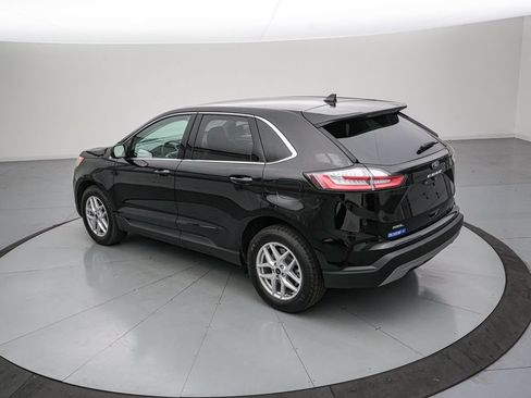 Certified 2024 Ford Edge SEL w/ Convenience Package AWD/4WD image 6