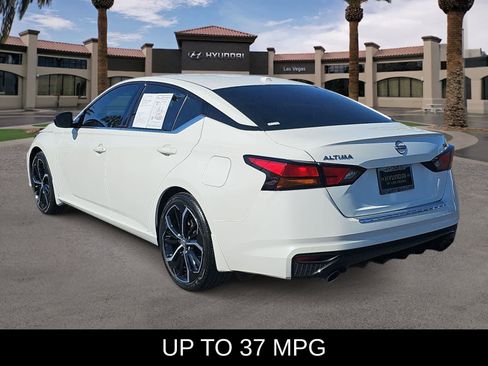 Used 2023 Nissan Altima 2.5 SR FWD image 6