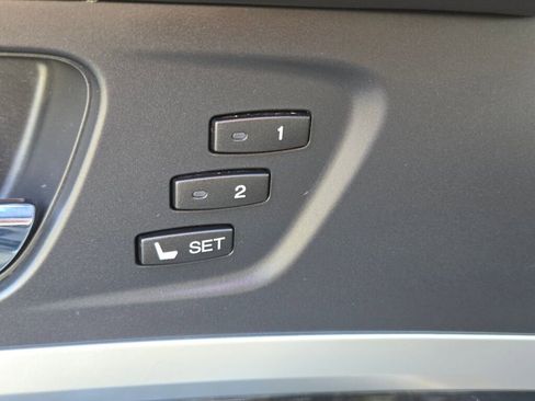 Used 2019 Acura RLX Sport Hybrid w/ Advance Pkg image 27