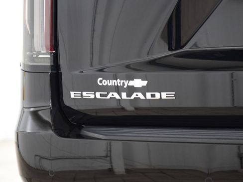 Used 2024 Cadillac Escalade Sport Platinum w/ Heavy-Duty Trailer Package AWD/4WD image 22