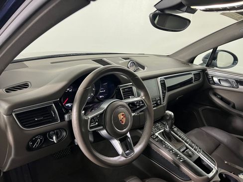 Used 2018 Porsche Macan S image 4
