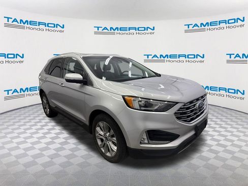 Used 2019 Ford Edge Titanium FWD image 7