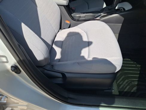 Used 2025 Toyota Corolla SE FWD image 34