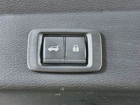 Used 2024 Mitsubishi Outlander SE AWD/4WD image 30